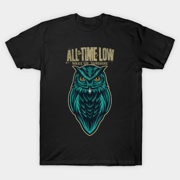 Sunshine Time Low T-Shirt by wiswisna